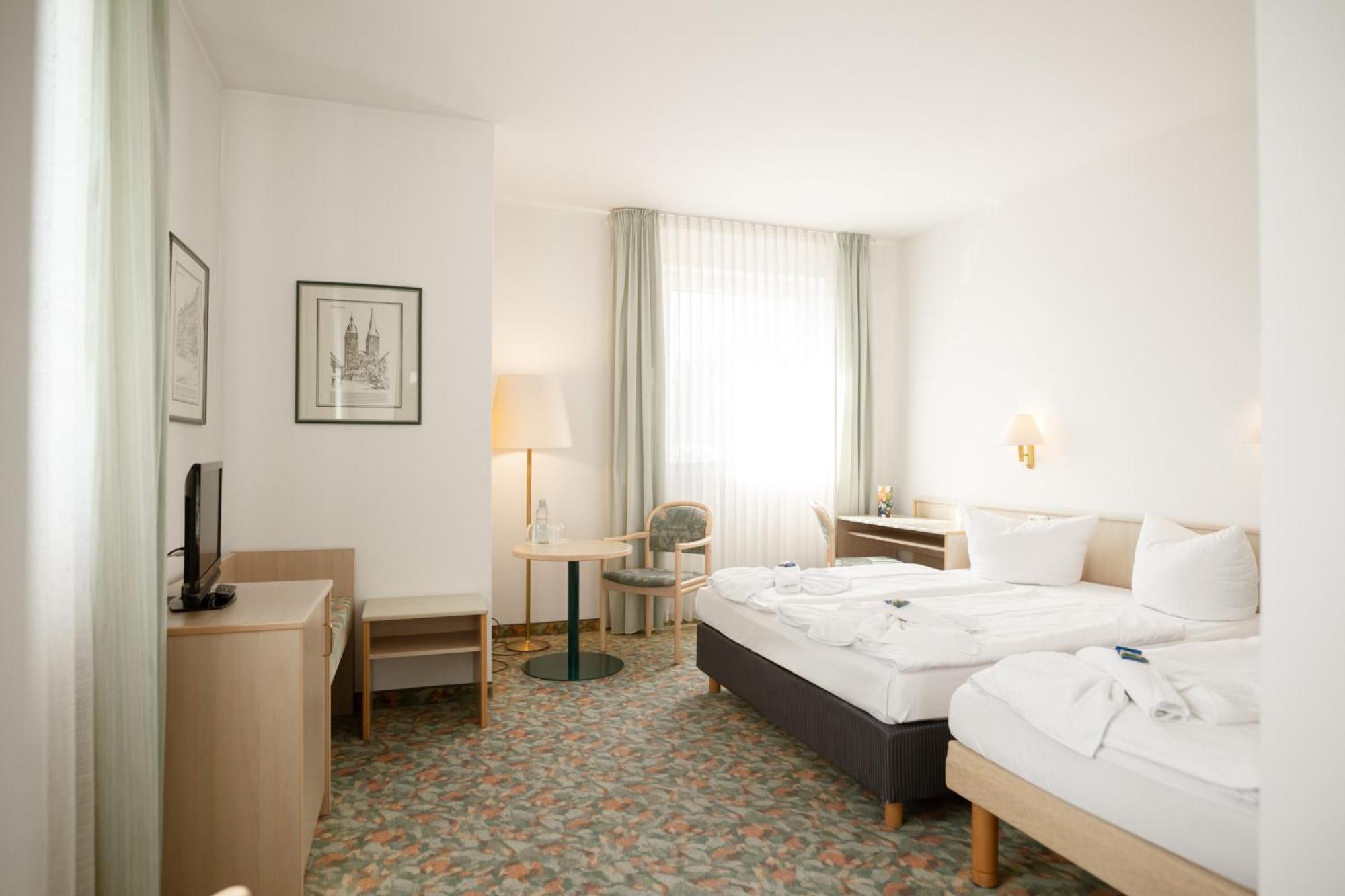 Hotel Astor Altenburg Esterno foto